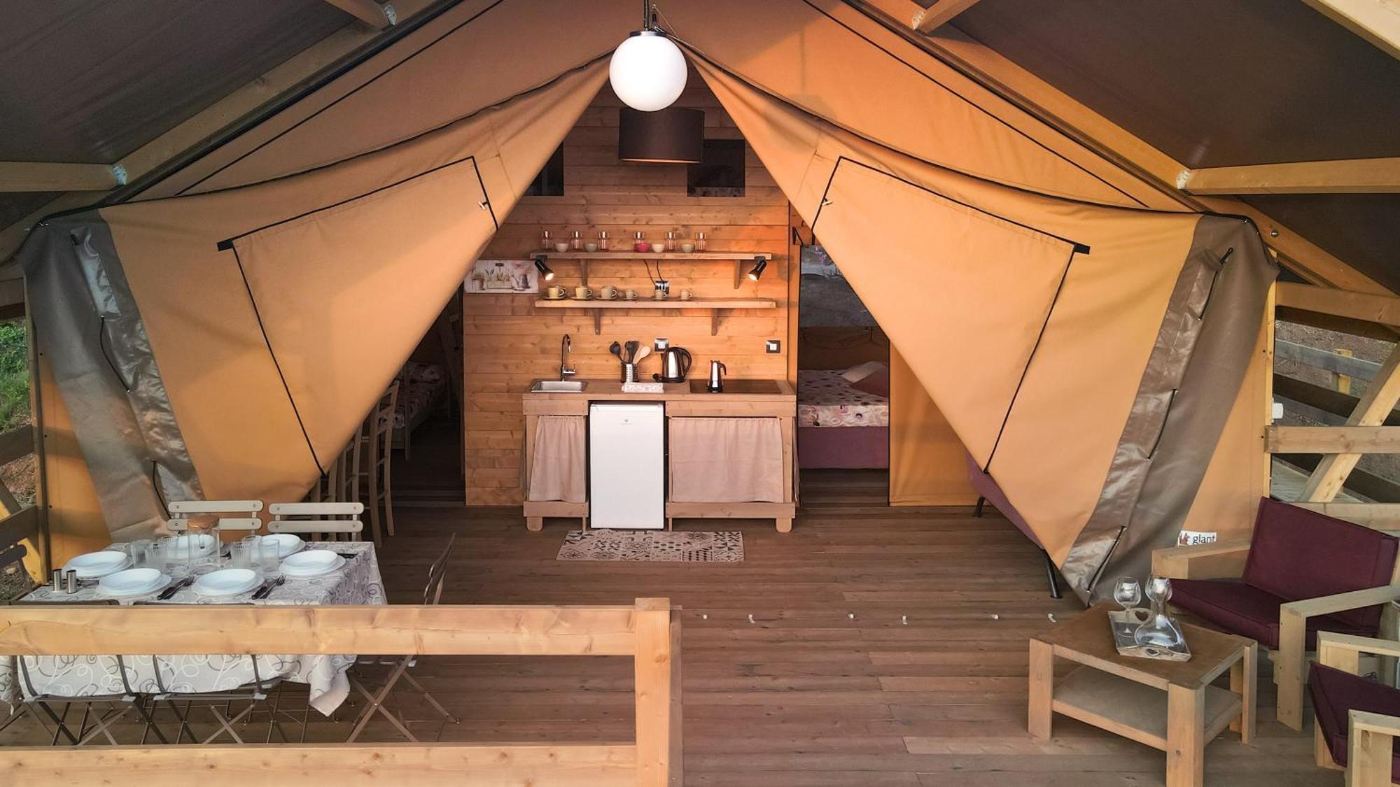 Glamping Debbiare Hotell Riparbella Eksteriør bilde