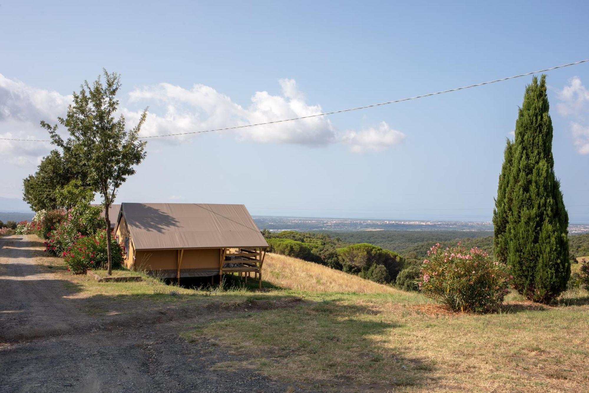 Glamping Debbiare Hotell Riparbella Eksteriør bilde